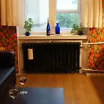 Vintage Bdsm Kinky Apartment - Entire 65M2 Space For Up To 6-Guests - Fully Equipped